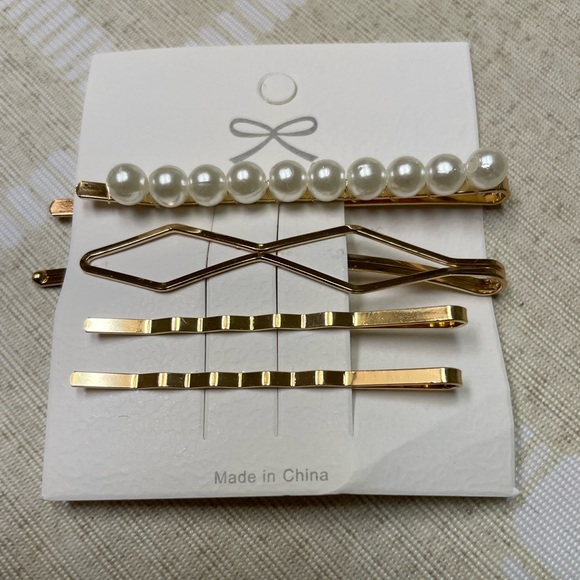 Hair clips - Picture 3 of 4